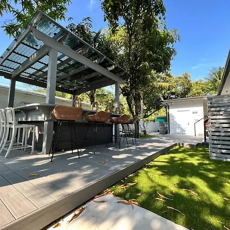 Stylish 2/1 Centrally Located! Miami Exterior photo