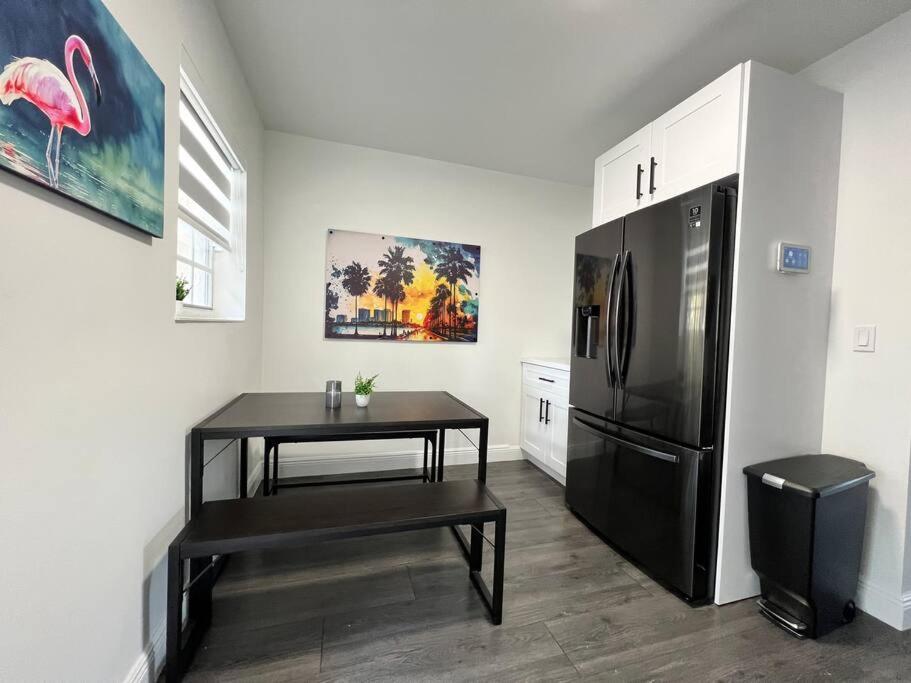 Appartamento Stylish 2/1 Centrally Located! Miami